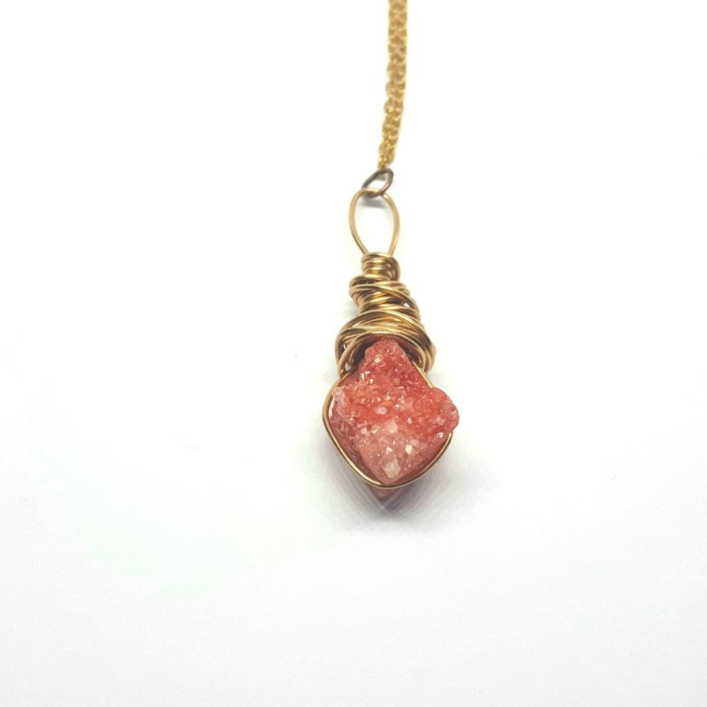 Pink Rose Aura Quartz Crystal Healing Necklace